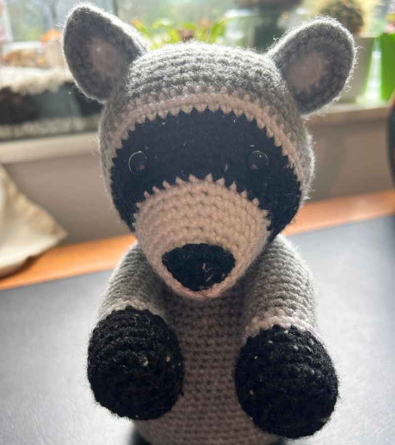 crochet raccoon arms