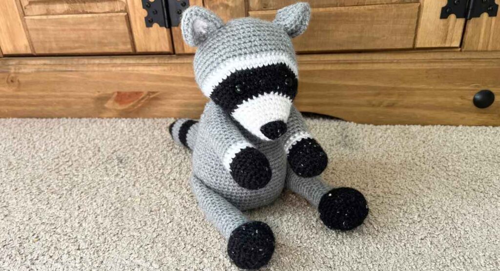 crochet raccoon pattern