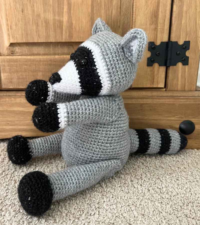 crochet raccoon tail