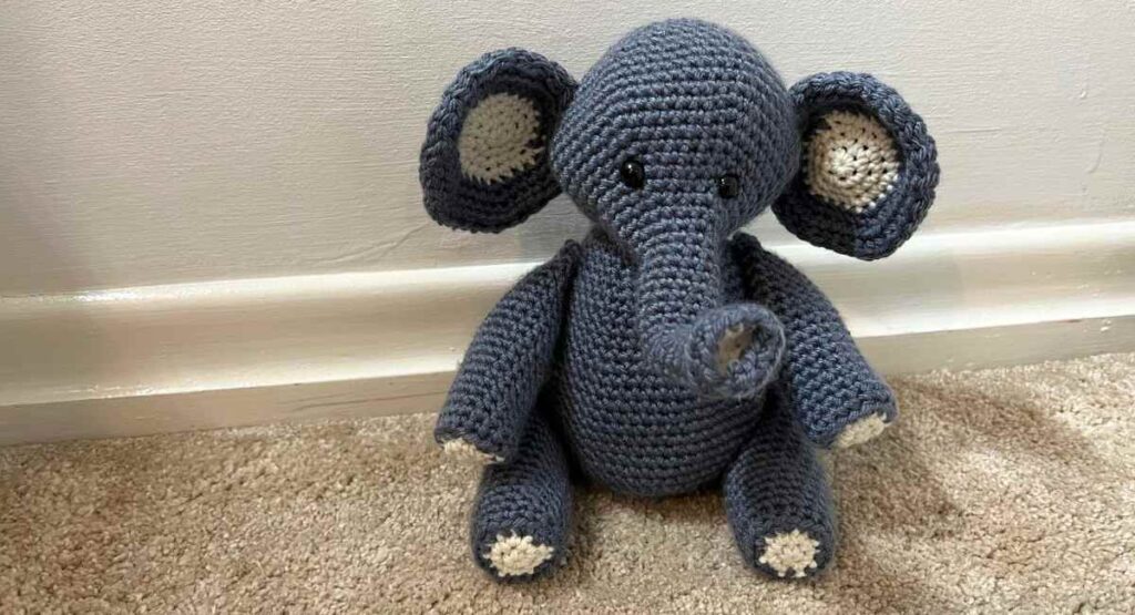 easy crochet elephant pattern