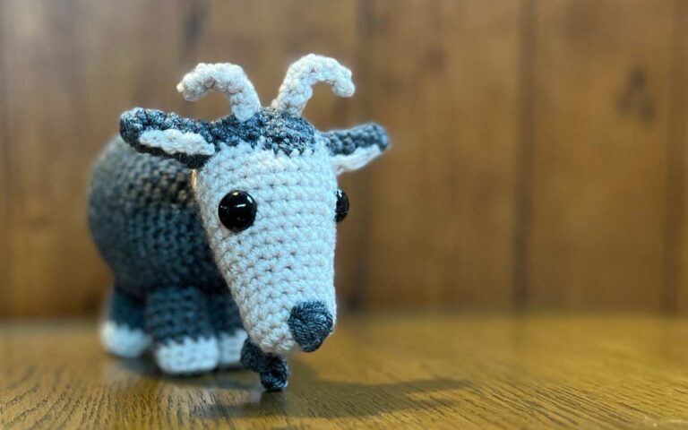 Crocheting an Amigurumi Goat – Free Pattern