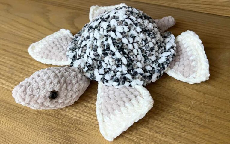 Easy Crochet Sea Turtle – Free Pattern