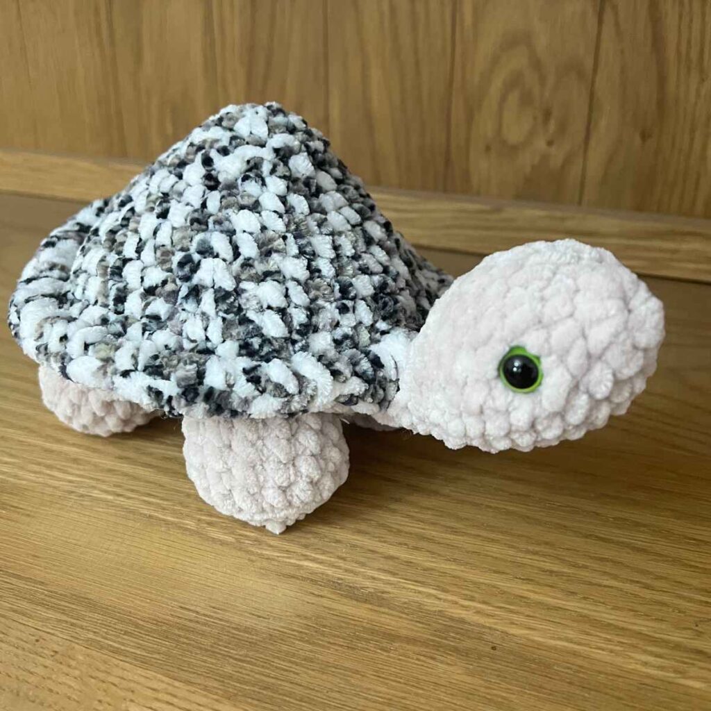crochet tortoise shell