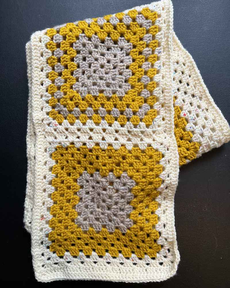 crochet granny squares scarf