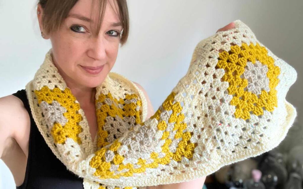 yarn scrap granny square scarf lucy kate crochet