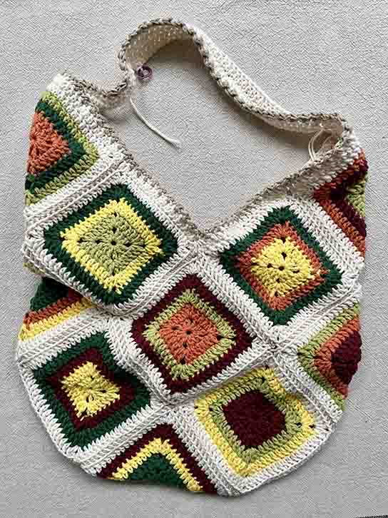 whip stitch granny square join