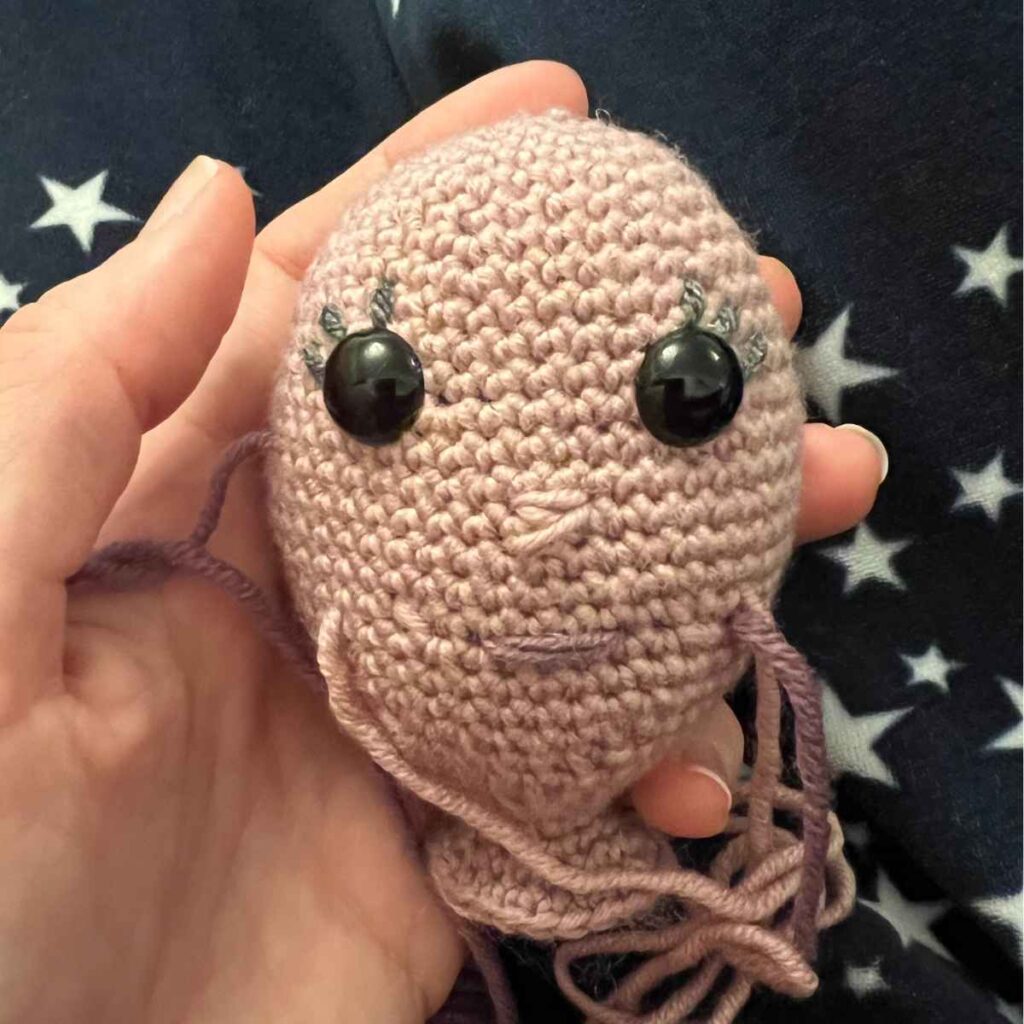crocheting doll nose and mouth