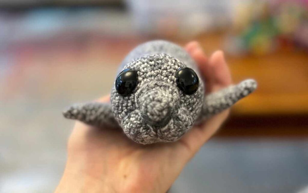 crochet seal eyes
