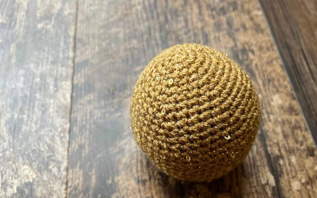 crocheting a sphere