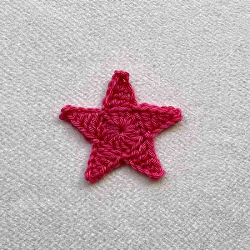 crochet star made in two rounds