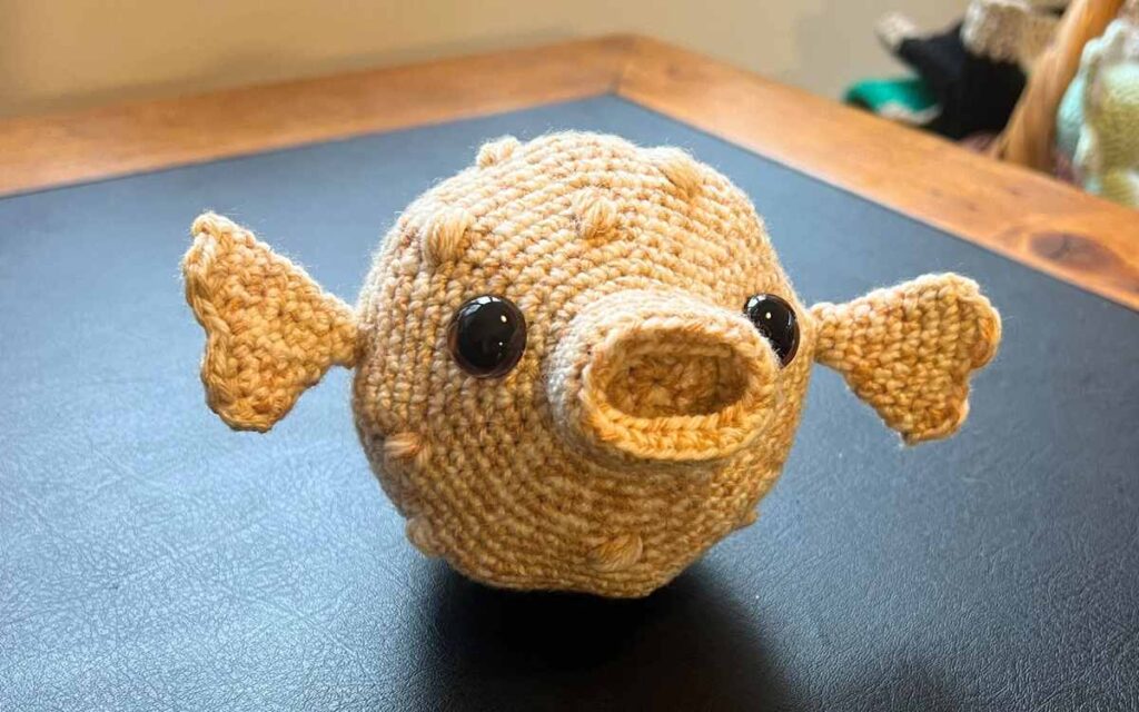 crochet puffer fish markings
