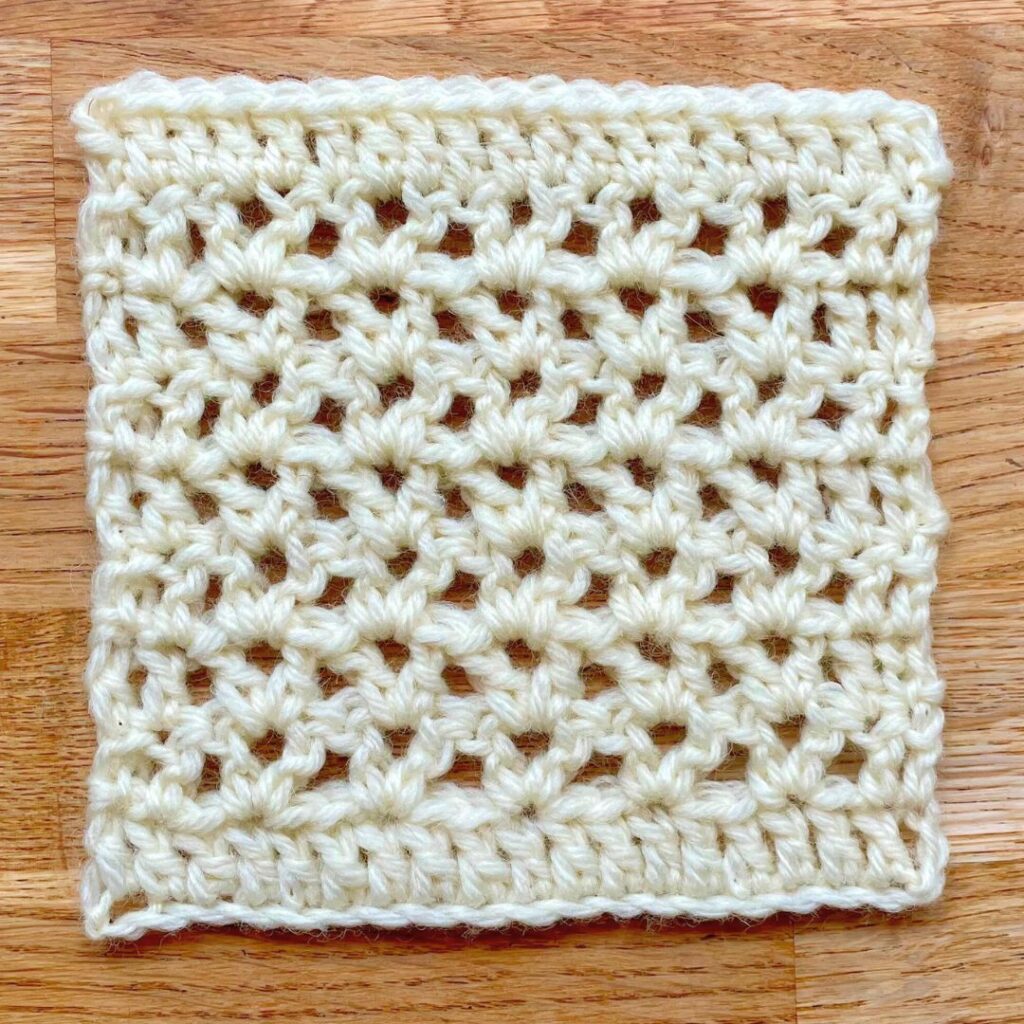double crochet v stitch granny square in rows