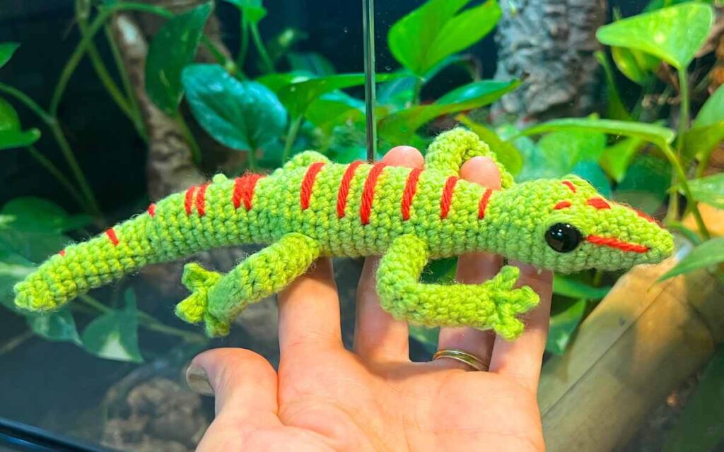 image showing my giant day gecko crochet pattern