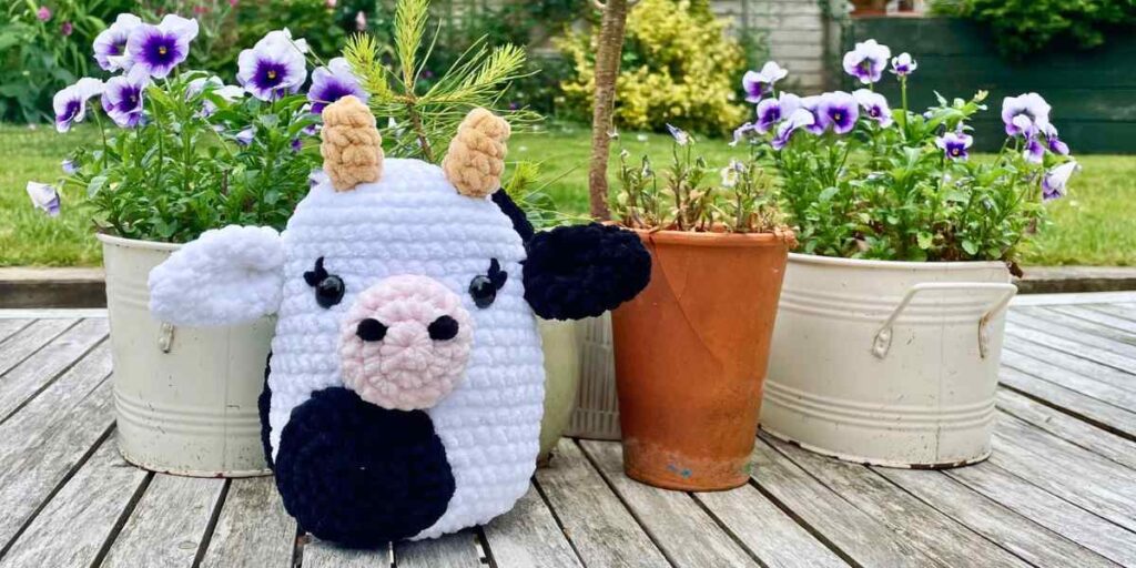 squishy crochet cow pattern header