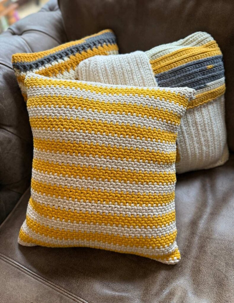 crochet moss stitch pillow