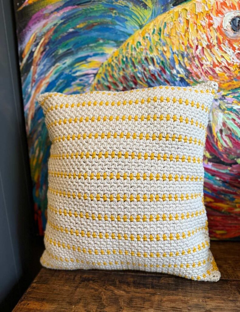 crochet moss stitch cushion