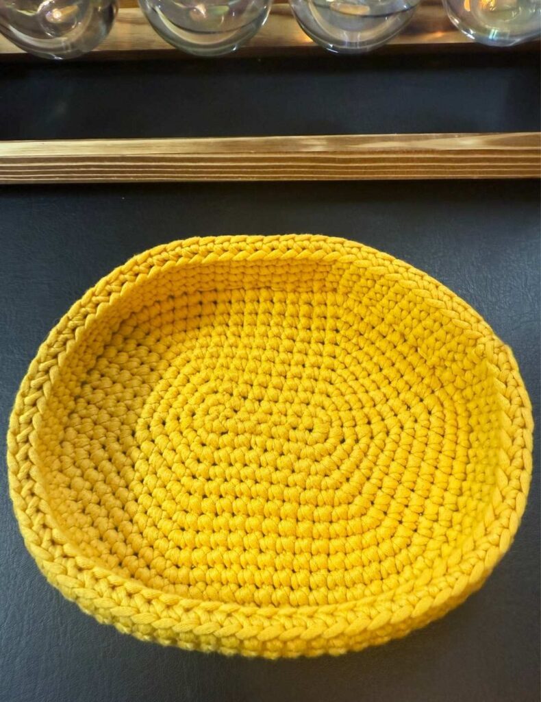 glasses holder without glasses